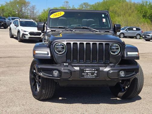 2021 Jeep Wrangler Unlimited Sahara Altitude