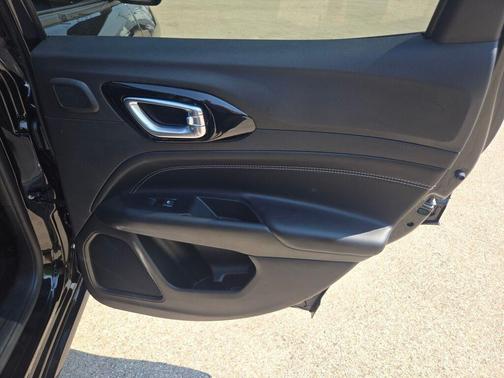 2022 Jeep Compass Altitude