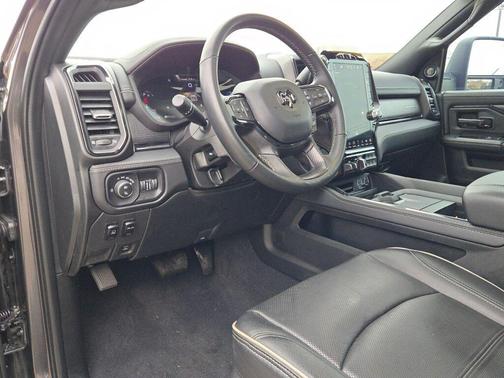 2024 RAM 3500 Limited