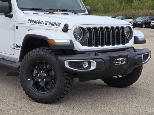 2025 Jeep Gladiator Sport