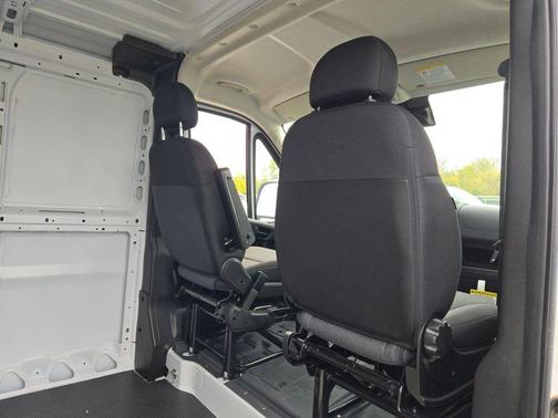 2025 RAM ProMaster 1500 Low Roof