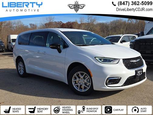 2026 Chrysler Pacifica Select