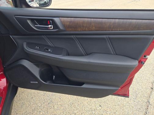 Crimson Red Pearl 2018 Subaru Outback 2.5i Limited