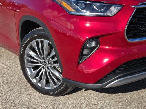 2020 Toyota Highlander Platinum