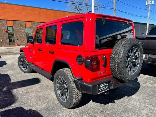 2025 Jeep Wrangler Sahara