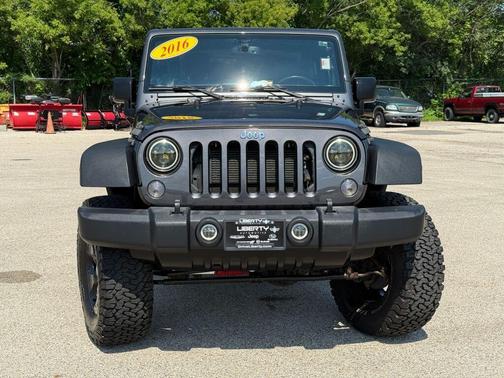 2016 Jeep Wrangler Sport
