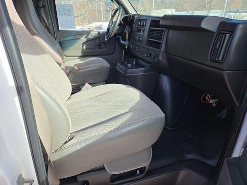 2015 Chevrolet Express 2500 Work Van