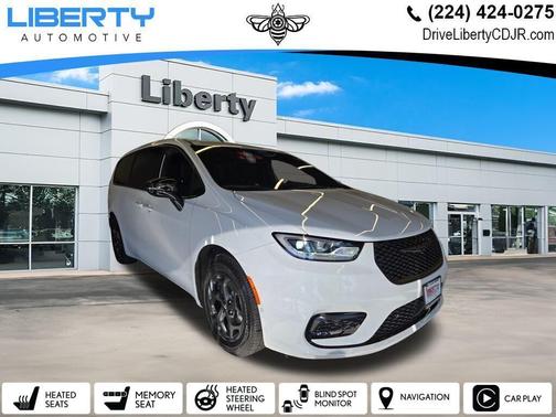 2024 Chrysler Pacifica Hybrid Select