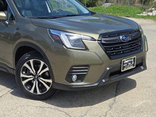 Autumn Green Metallic 2023 Subaru Forester Limited