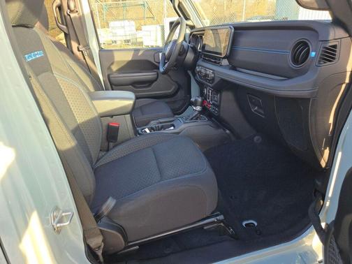 2024 Jeep Wrangler 4xe Rubicon