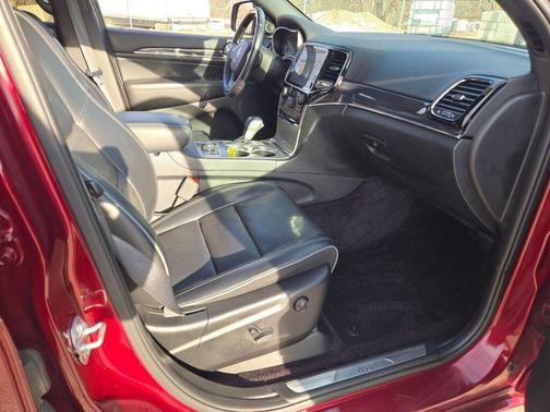 2019 Jeep Grand Cherokee Overland