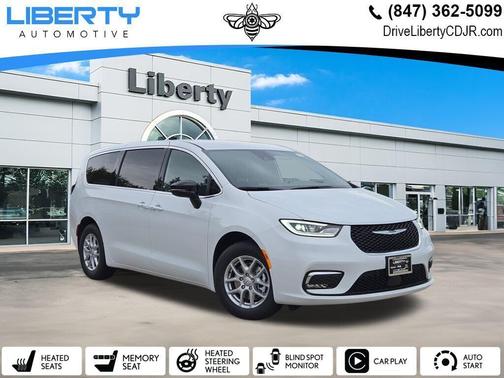 2025 Chrysler Pacifica Select