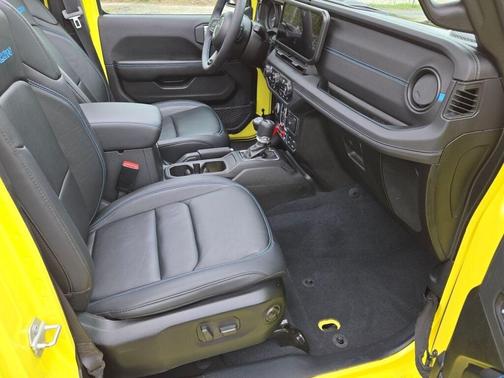 2024 Jeep Wrangler 4xe Rubicon