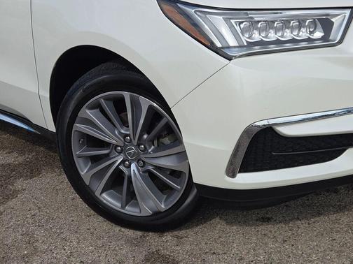 2017 Acura MDX 3.5L w/Technology Package