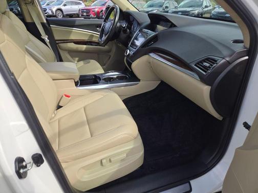 2017 Acura MDX 3.5L w/Technology Package