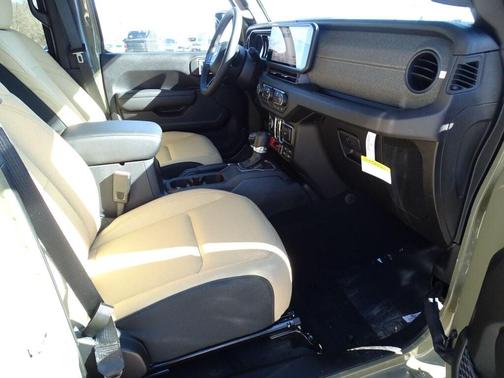 2025 Jeep Wrangler 4xe Sport