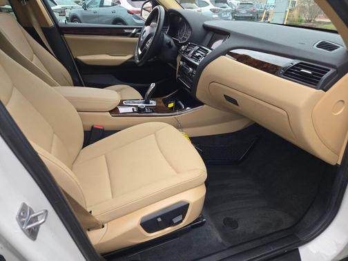 2017 BMW X3 sDrive28i