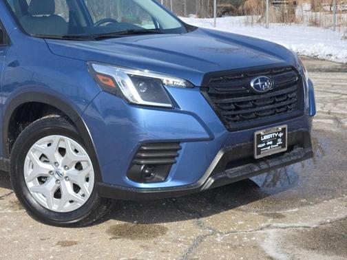 2023 Subaru Forester Base (CVT)