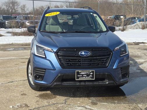 2023 Subaru Forester Base (CVT)