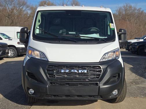 2026 RAM ProMaster 1500 Low Roof