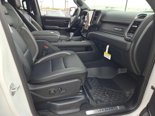 Bright White Clearcoat 2026 RAM 1500 RHO
