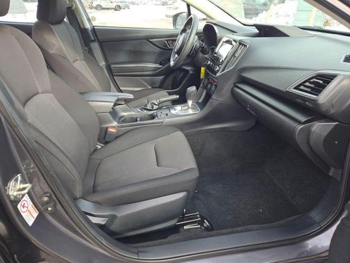 2020 Subaru Impreza 2.0i Premium