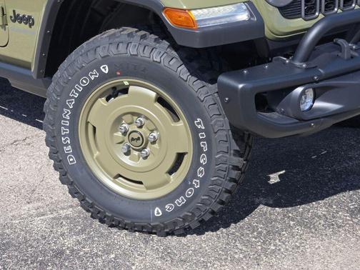 41 2026 Jeep Gladiator Sport