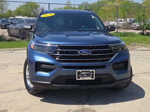 Blue Metallic 2020 Ford Explorer XLT