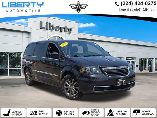 2015 Chrysler Town & Country S