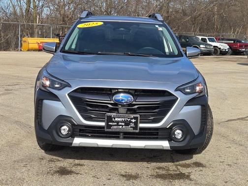 2025 Subaru Outback Touring XT