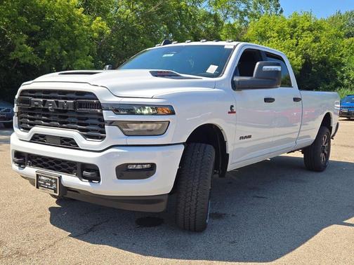 Bright White Clearcoat 2026 RAM 2500 Big Horn