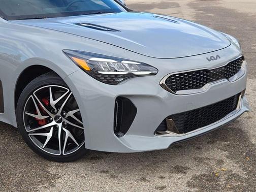 2023 Kia Stinger GT-Line