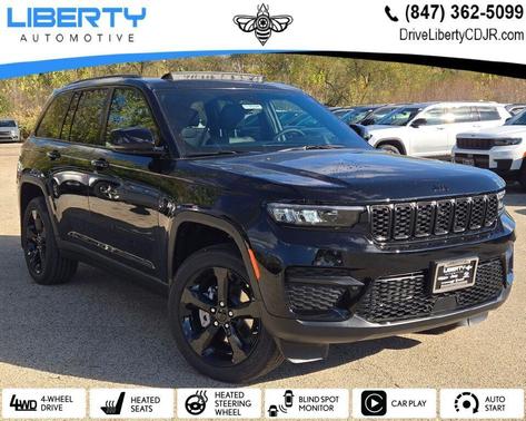 2025 Jeep Grand Cherokee Laredo