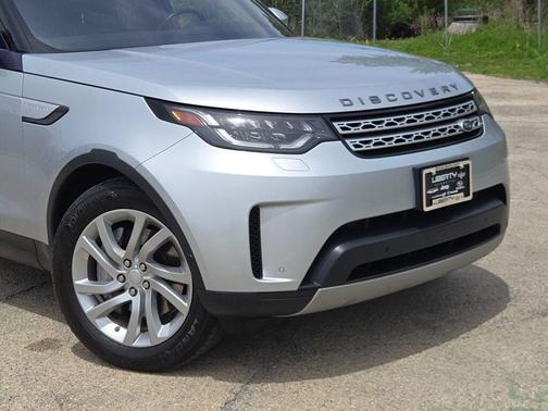 Indus Silver 2019 Land Rover Discovery HSE
