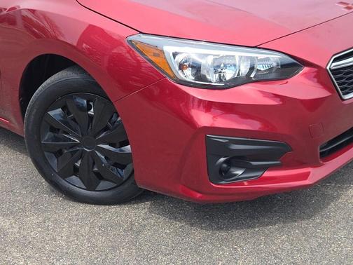 Crimson Red Pearl 2019 Subaru Impreza 2.0i