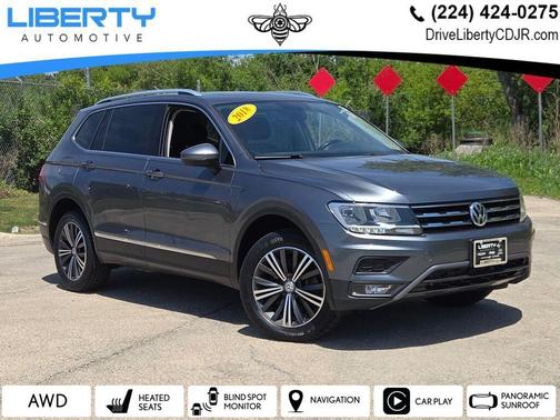 Platinum Gray Metallic 2018 Volkswagen Tiguan 2.0T SEL