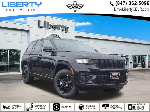 2025 Jeep Grand Cherokee Laredo