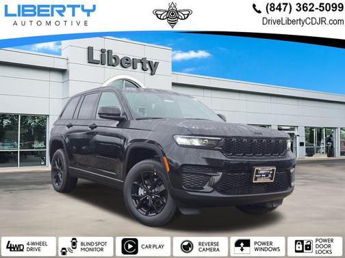 2025 Jeep Grand Cherokee Laredo