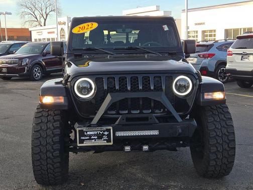 2022 Jeep Gladiator Sport