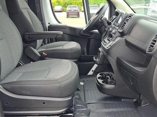 2025 RAM ProMaster 1500 Low Roof