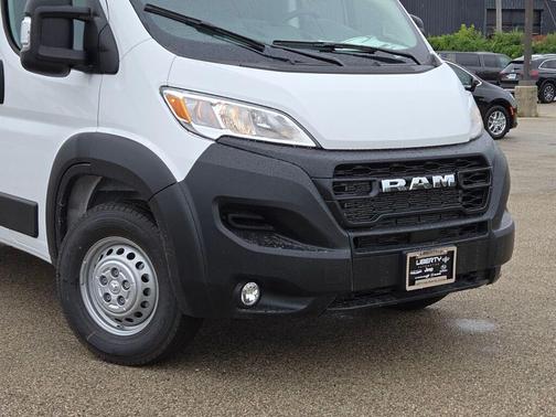 2025 RAM ProMaster 1500 Low Roof