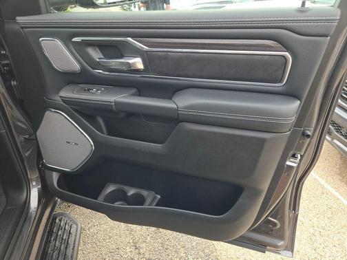 Granite Crystal Clearcoat Metallic 2027 RAM 1500 Laramie