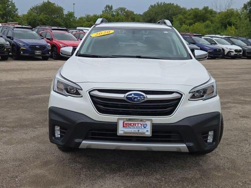 2020 Subaru Outback Touring