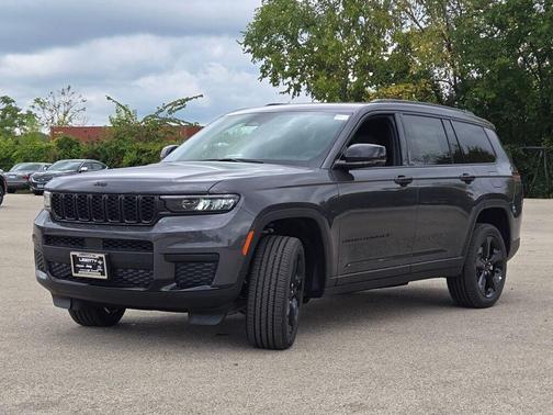 2025 Jeep Grand Cherokee L Laredo