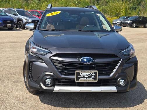 2023 Subaru Outback Touring
