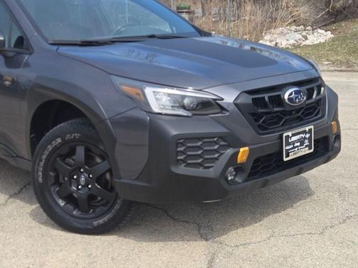 Magnetite Gray Metallic 2024 Subaru Outback Wilderness