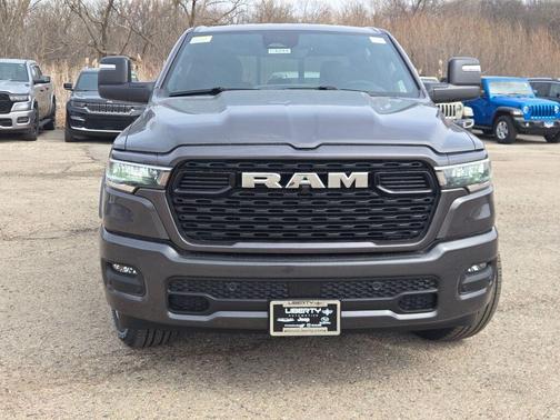 Granite Crystal Clearcoat Metallic 2026 RAM 1500 Big Horn/Lone Star