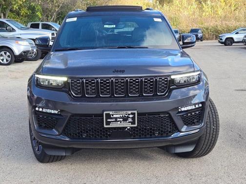 2025 Jeep Grand Cherokee Summit