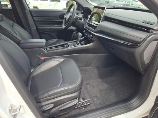 Bright White Clearcoat 2026 Jeep Compass Limited