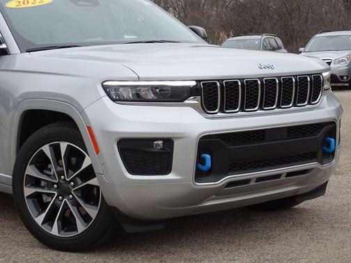 2022 Jeep Grand Cherokee 4xe Overland